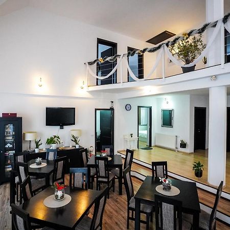Hotel Casa Alessias Vişeu de Sus Zewnętrze zdjęcie
